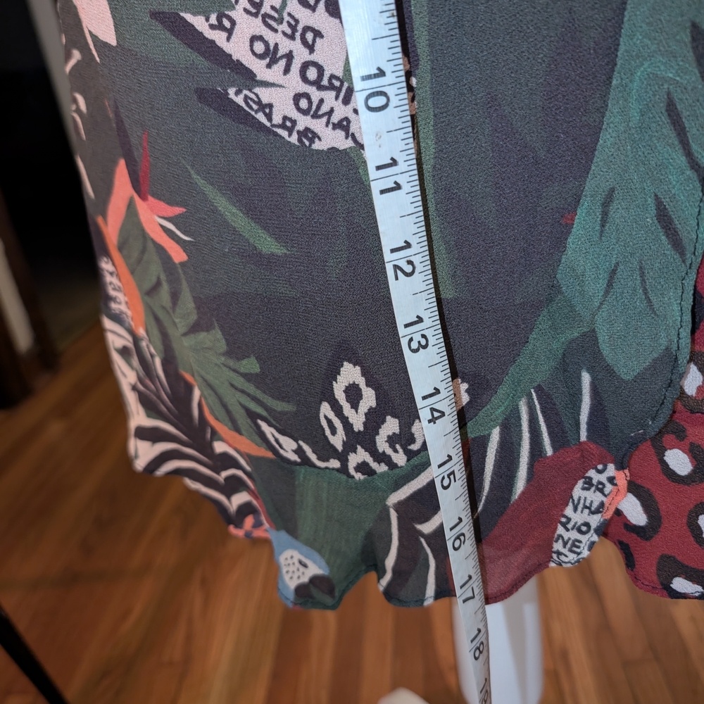 FARM Rio Red and Green Wrap Mini Skirt - Picture 6 of 6